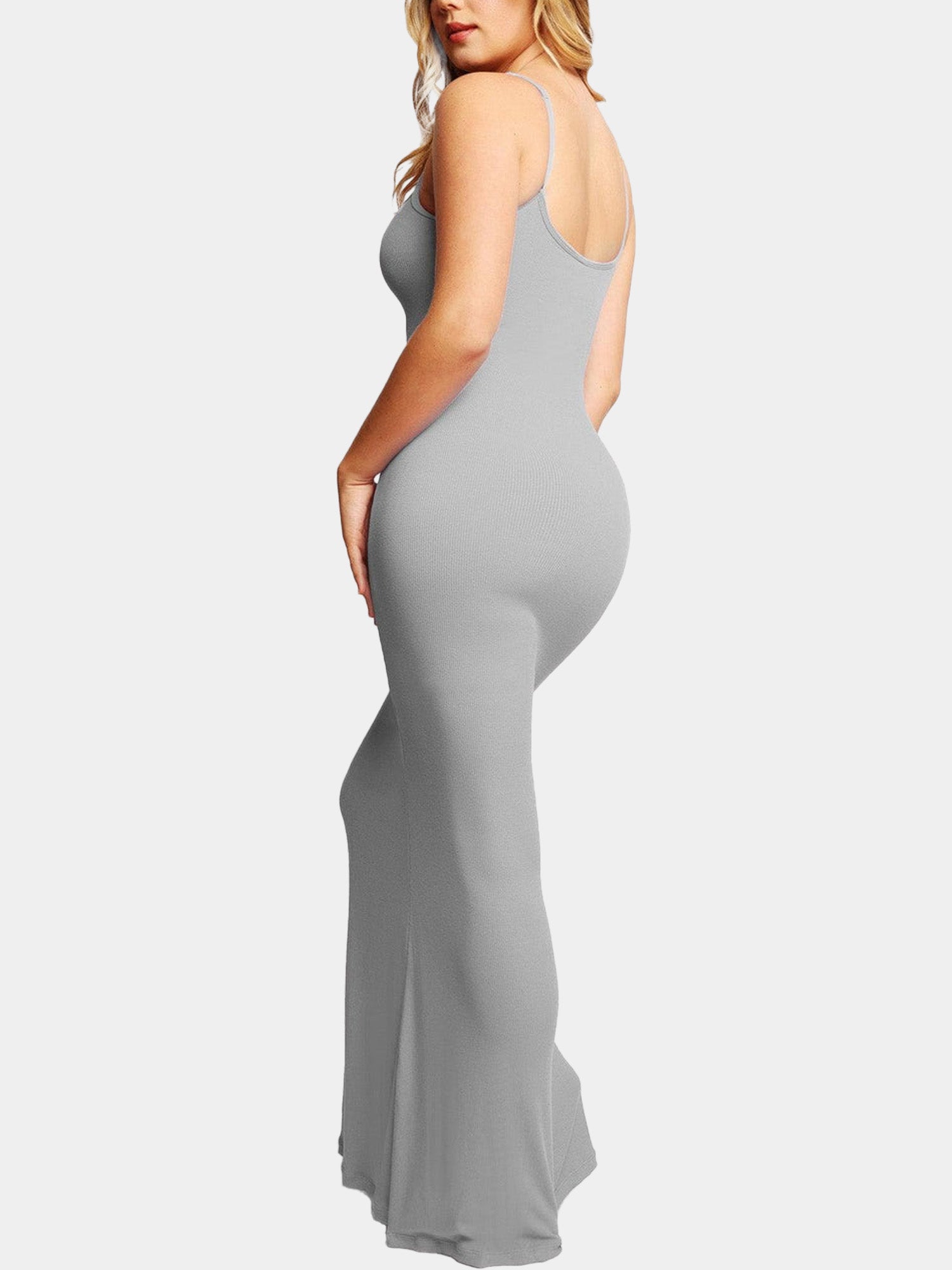 Robe gainante scarlett